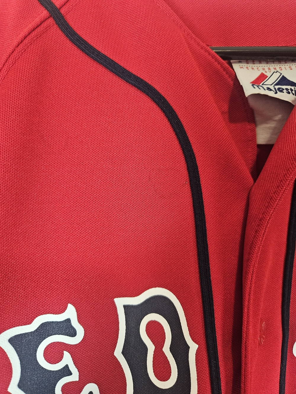 Majestic Red Kids Boston Red Sox Jersey with Black Trim Varitek #33 - Picture 5 of 9